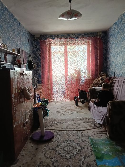Продам 4-кімнатну квартиру лівий берег 2/9 єВідновлення Сертифікат Ваучер