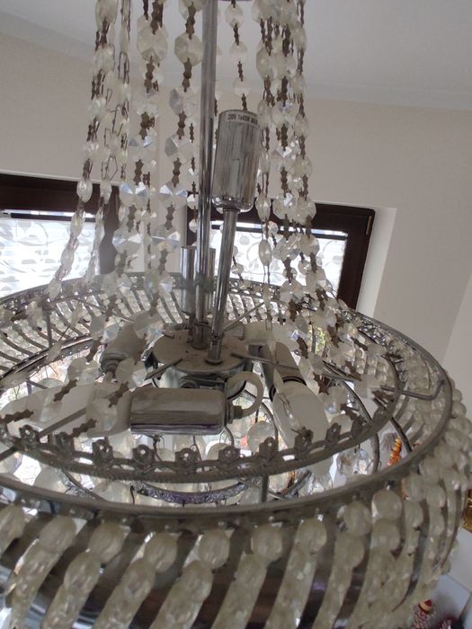 Żyrandol kryształowy kule