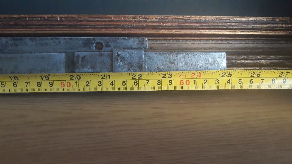 Fecho de porta 64 cm 1338 gramas disponivel até remover o anuncio