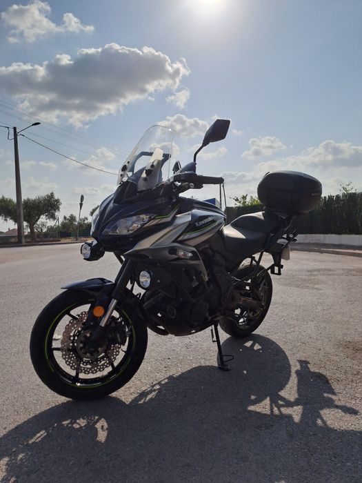 Kawazaki Versys 650 AKRAPOVIC