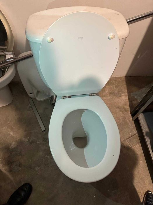 Sanitários Roca & Sanitas - WC + Bidé