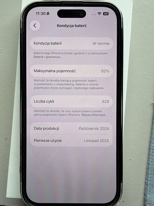 Iphone 16 czarny