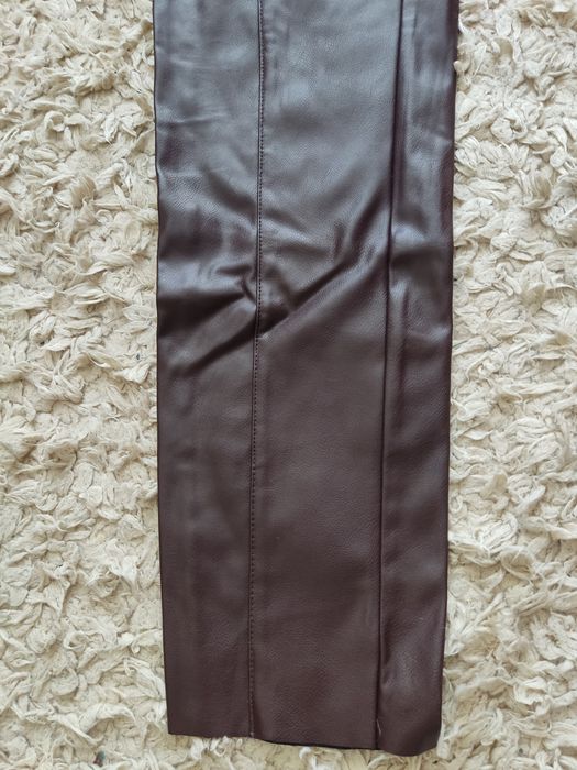 Spodnie skórzane H&M rozmiar 42 
R