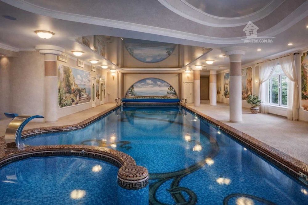Будинок 950 кв.  VIP- рівня. Сауна, басейн. До 8 осіб.
