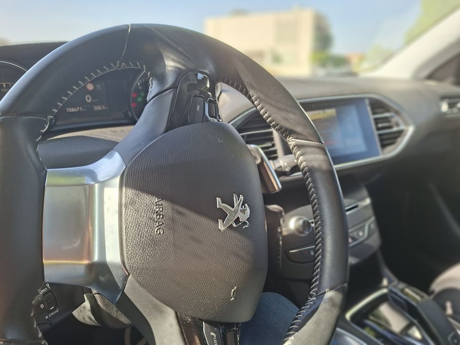 Carrinha peugeot 308 sw Allure — photo 5