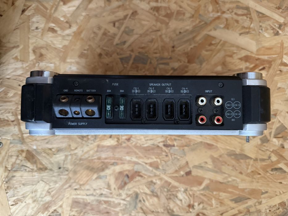 Усилитель D класса Alpine PDX 4.150