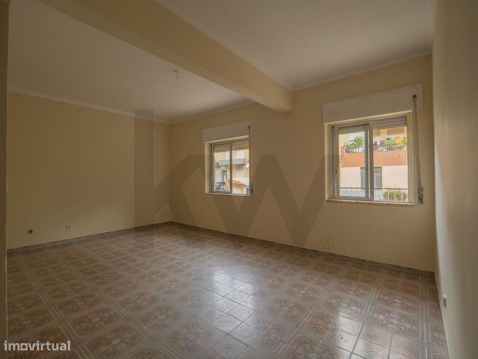T2 no Forte da Casa | Rés-do-chão | Possibilidade de Financiamento a 1