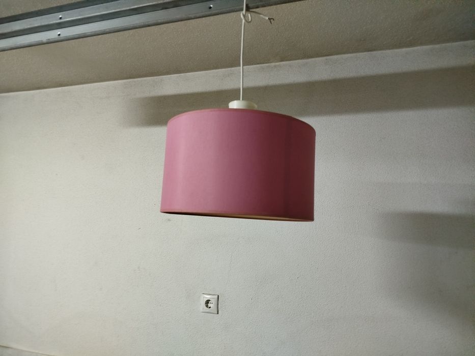 Conjunto de candeeiro de teto e de mesa de cabeçeira