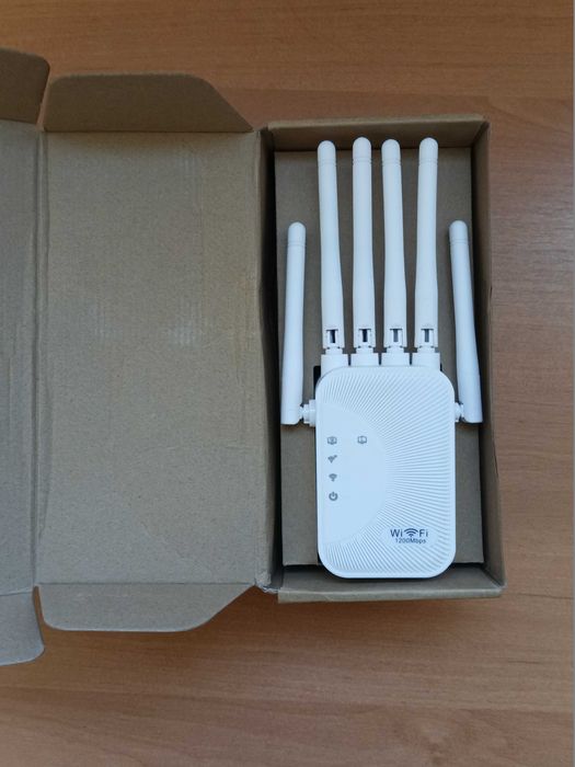 Усилитель сигнала WiFi 6 1200 мбит/с Репитер с функцией роутер!