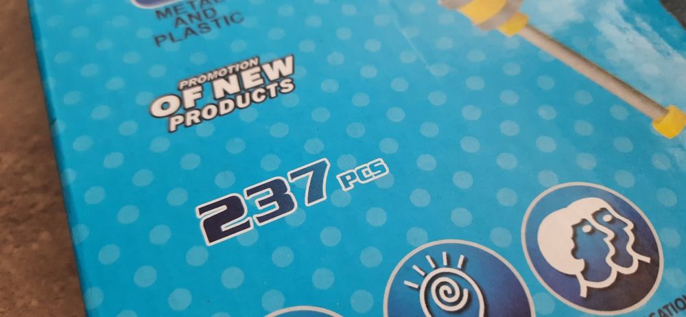 Wielka kolekcja zestawów klocków lego i cobi