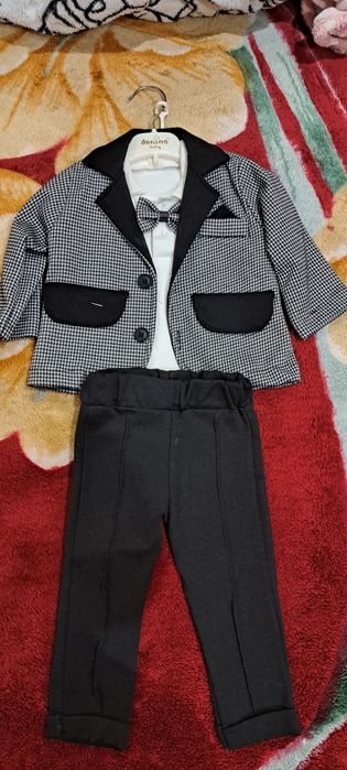 Продам костюм на мальчика