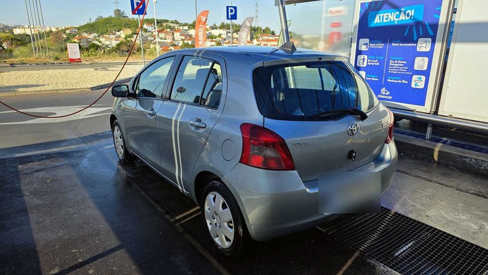 Toyota Yaris 1.4 D-4D 90cv 2007 - económico, IUC baixo