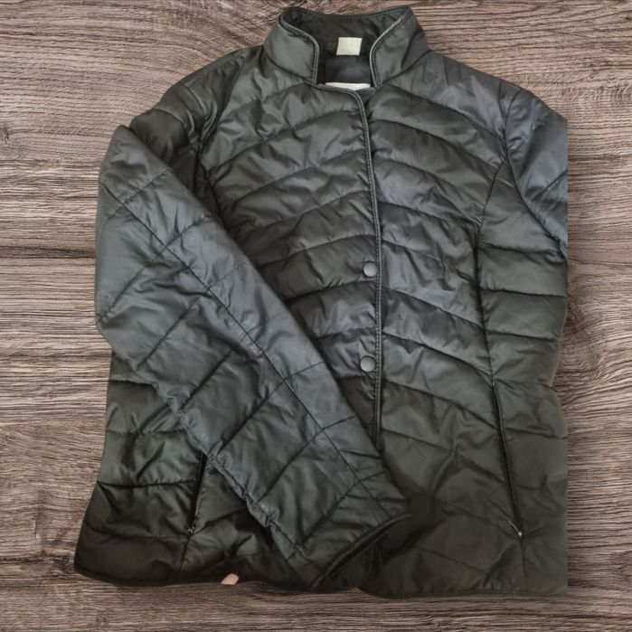 Продам куртку , розмір Л