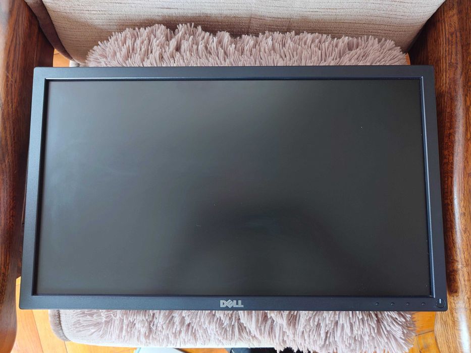 Monitor Dell E2218HN