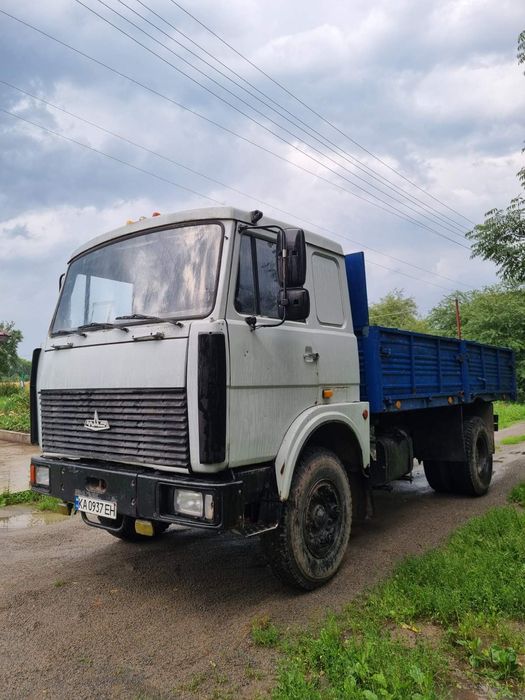 МАЗ справний,на ходу