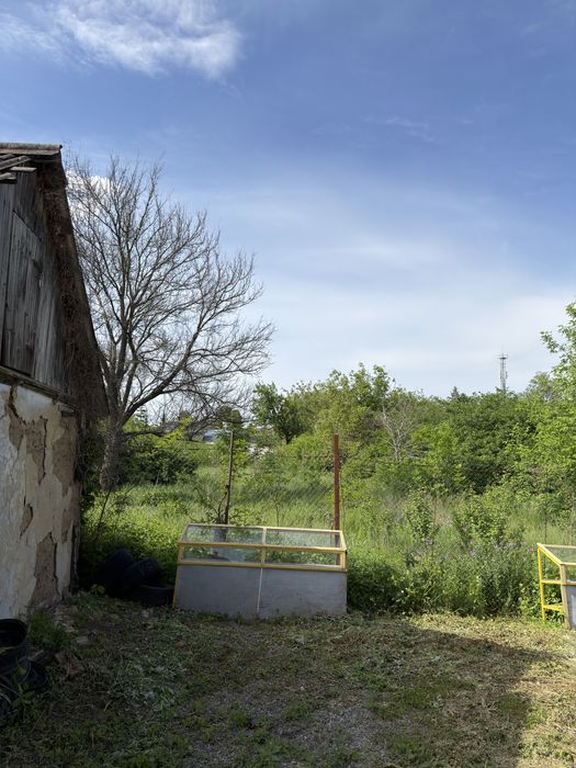 Продам ЗЕМЕЛЬНУ ДІЛЯНКУ
