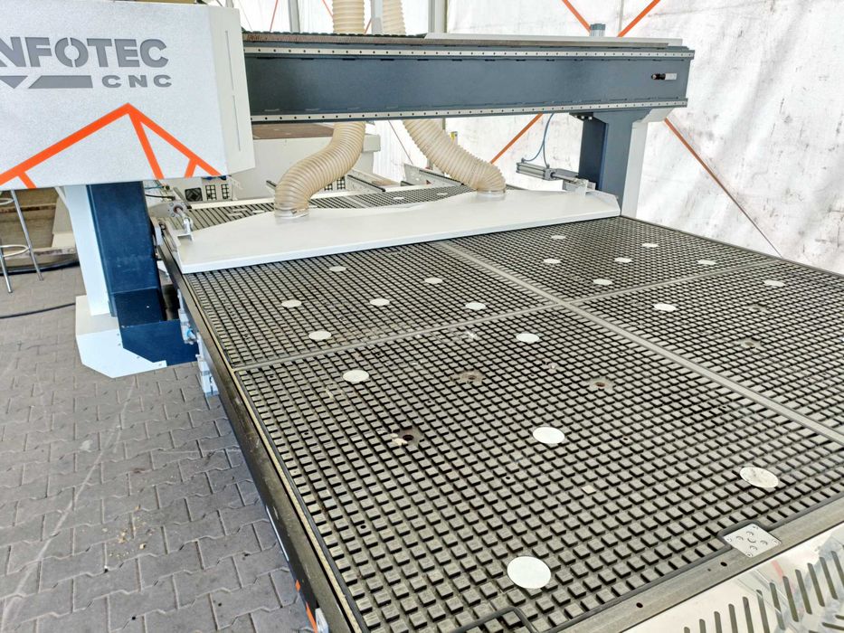 Centrum obróbcze CNC ploter 3121 nesting INFOTEC EVO top konfiguracja
