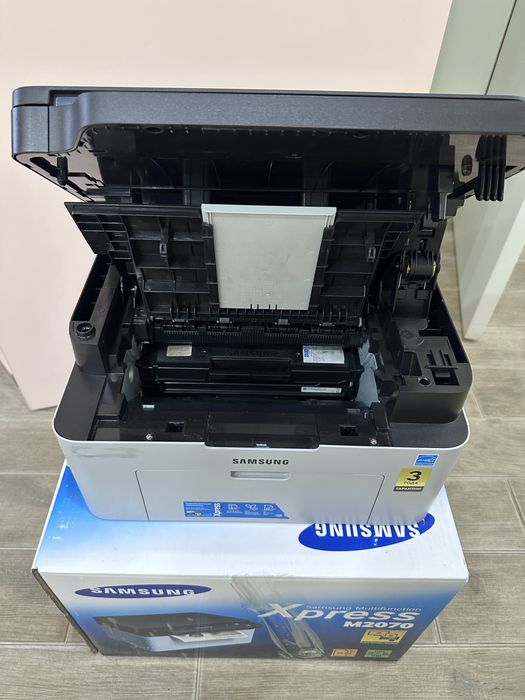 Продам принтер Samsung Xpress M2070