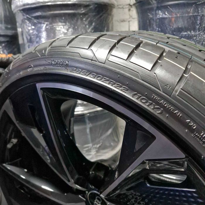 Нові літні шини Hankook Ventus S1 evo3  285/30 ZR22 101Y AO FR Sound absorber