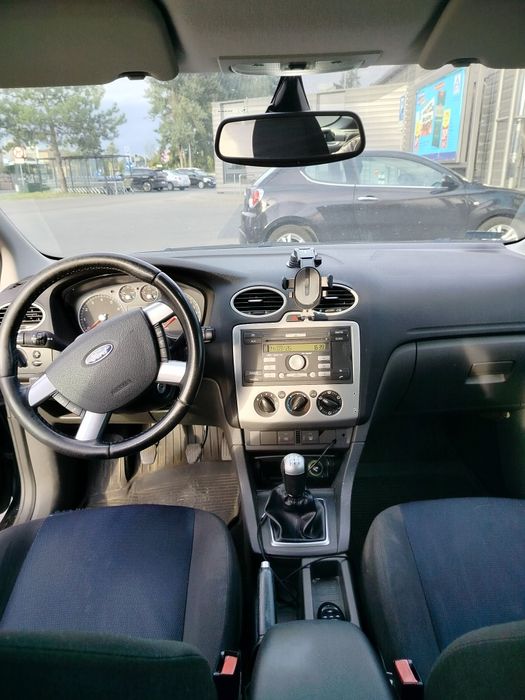 Ford Focus kombi 2.0 benzyna 2006 r