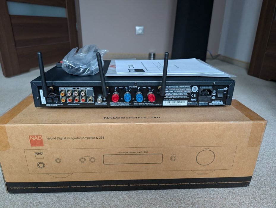 NAD C338 wzmacniacz zintegrowany streamer, stan bdb