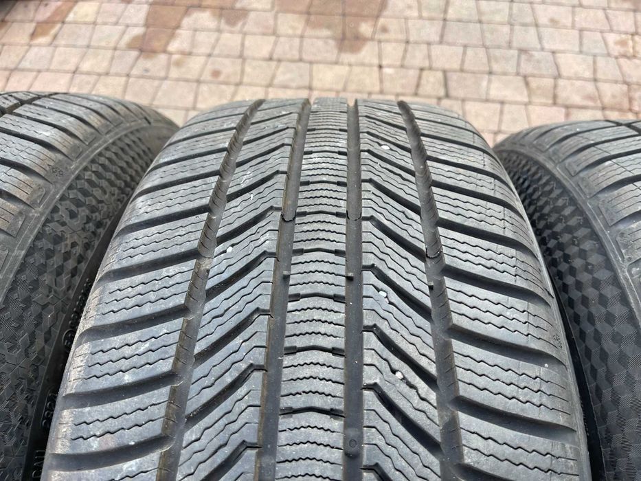 4129. Alufelgi 19" koła zimowe Tesla S Tesla Y czarne 5x120 Continental 255/45/19 2024r 7/8.5mm