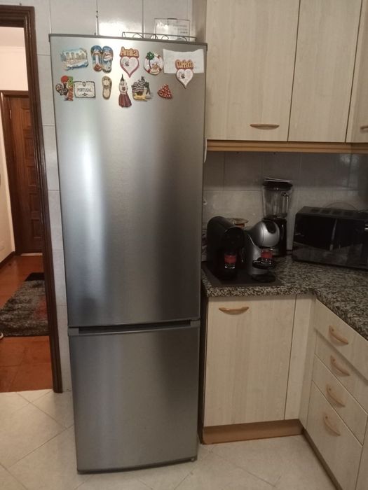 Frigorifico pouco uso para desocupar