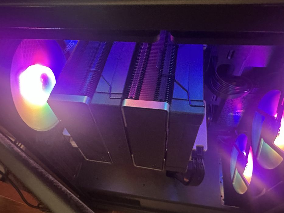 охолодження Deep cool ak620 zero dark