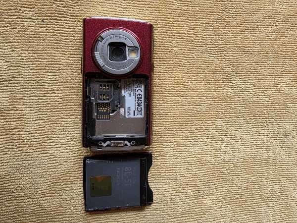 Nokia n95 z ładowarka