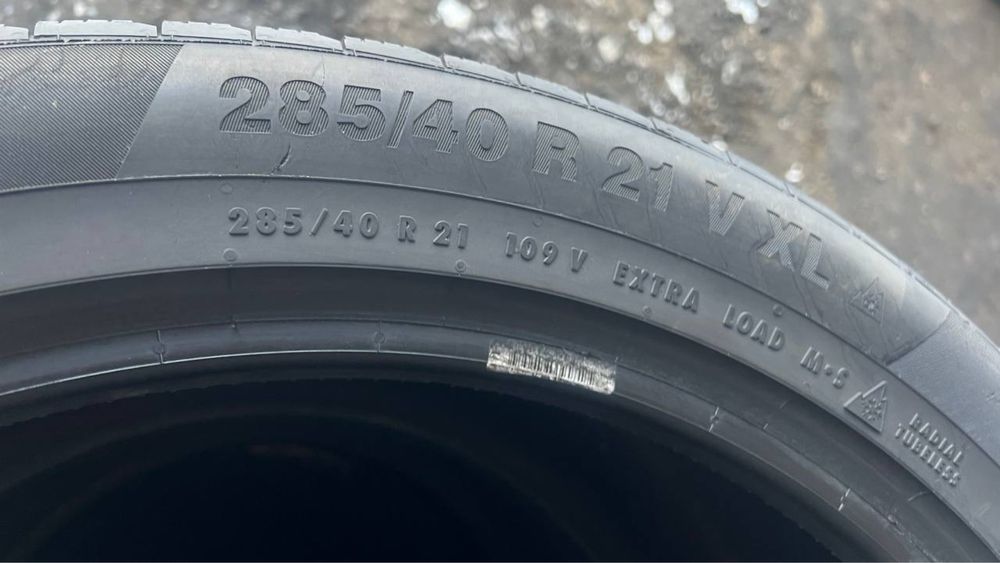 Зимові шини 285 40 R21 Continental 2024рік