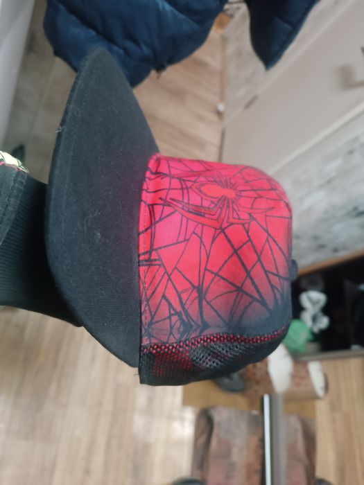 Продам кепку Spiderman