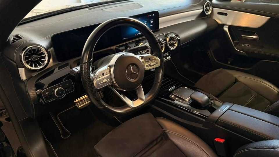 Mercedes Benz CLA250e Burmester