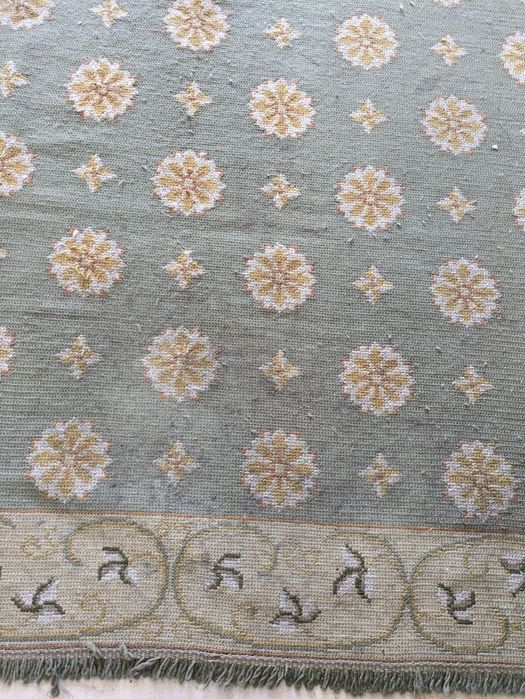 Tapete de Arraiolos 3m X 2m em bom estado