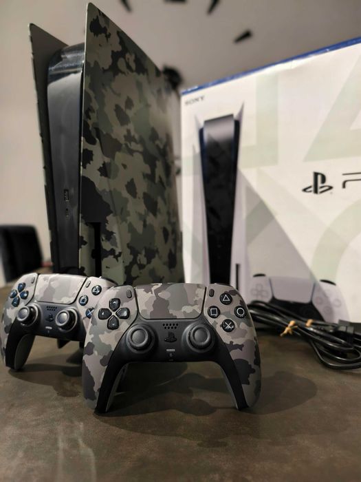 Playstation Ps5 + 2 pady + pudełko - stan idealny