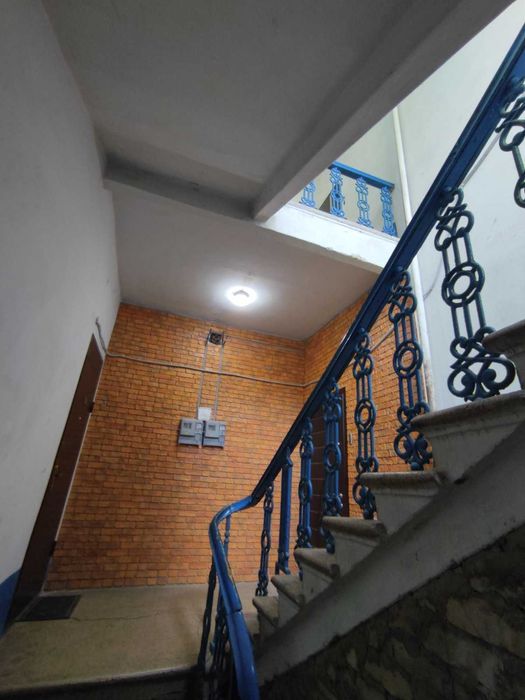 Продам 2 комнаты в центре Чугуева