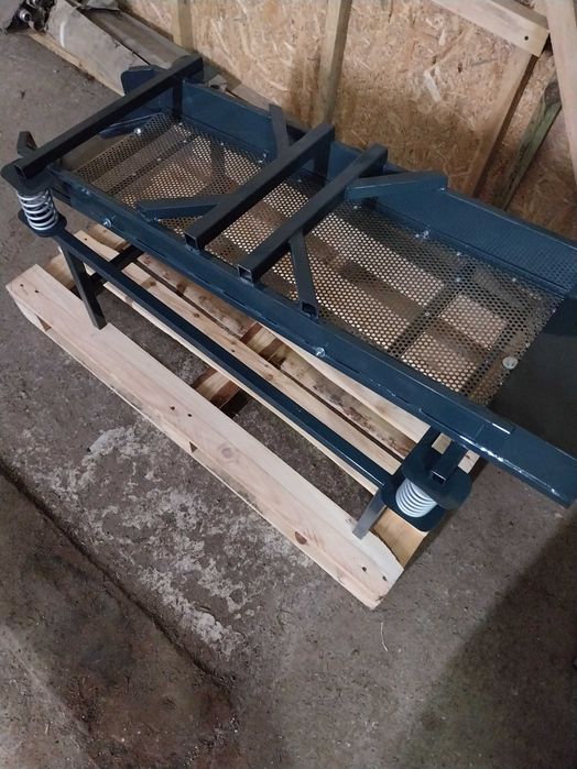 Sortownik przesiewacz sito wibracyjne