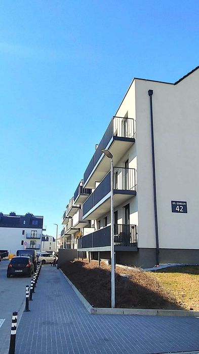 Ładna kawalerka z dużym balkonem w spokojnej okolicy - wynajmę bezpośrednio - Widok 6