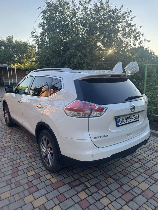 Nissan  X-trail 2016