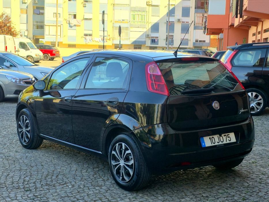 Fiat Grand Punto 1.2 gasolina ano 2010