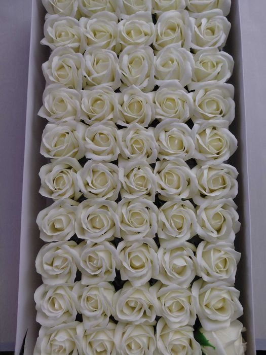 Róże mydlane.flowerbox,kompozycje