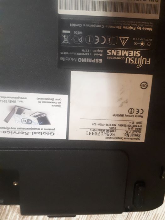 Продам ноутбук fujitsu siemens  v5515