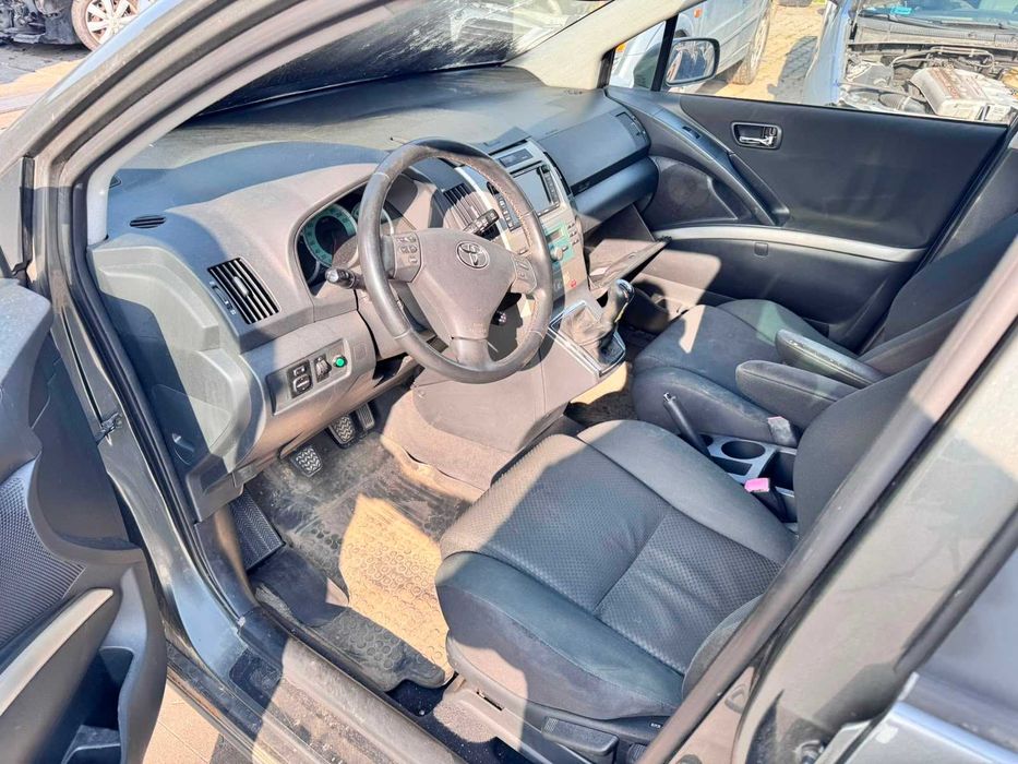 Części do Toyota Corolla Verso 2005r 2.0 D4D Lakier 1C3 Siedlce, Wysyłka