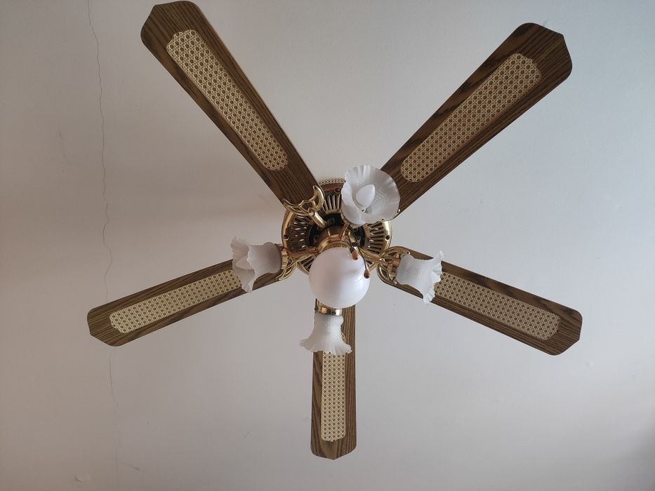 Wiatrak sufitowy Sprawny