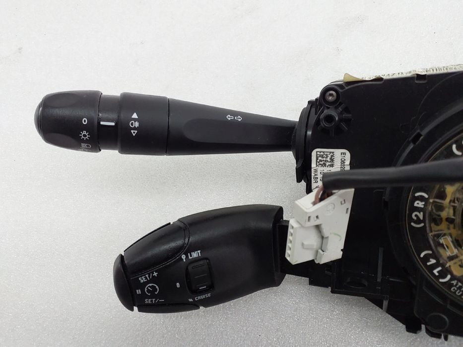 Conjunto / manetes de luzes e limpa vidros PEUGEOT 208