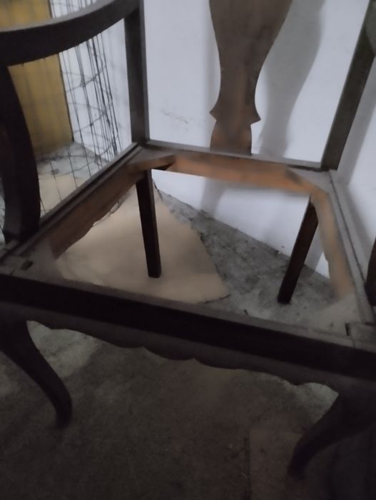 Cadeirão em madeira