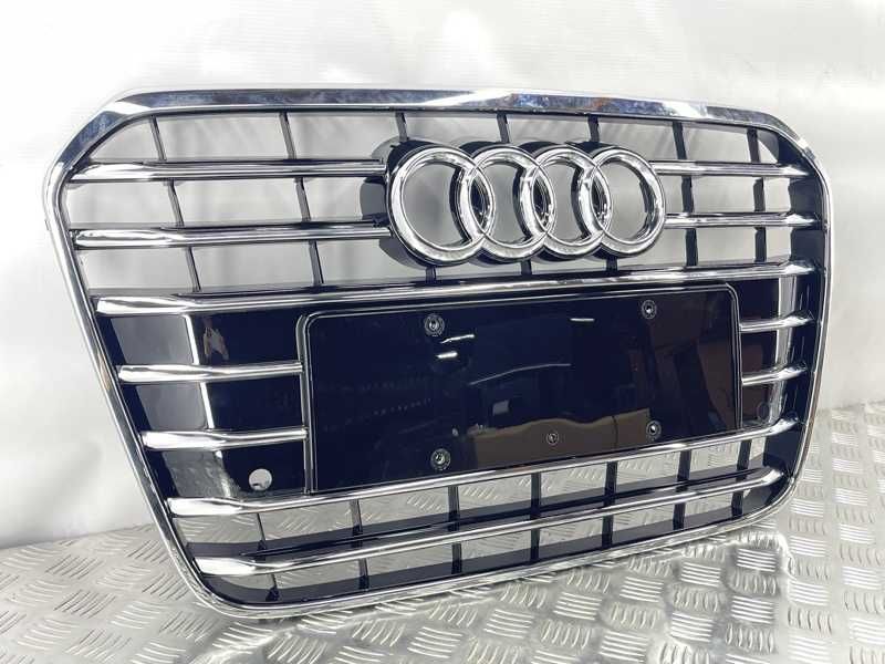 Решітка радіатора Audi A6 C7 2011-2014 дорест Розборка Шрот