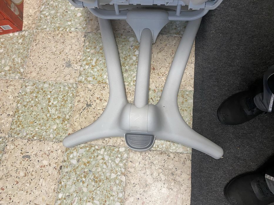 Cadeira de refeiçao chico