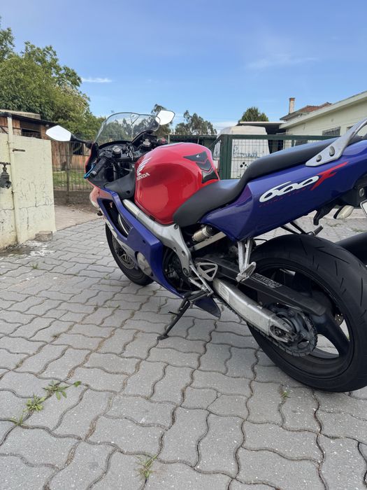 Honda CBR 600 F4 - Livrete 25Kw - Carta A2
