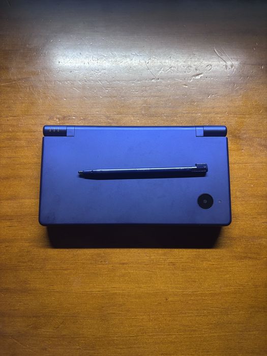 Nintendo ds i - bom estado