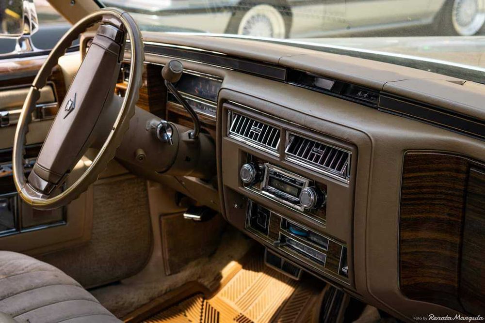 Cadillac Deville 1978 auto okolicznościowe, do ślubu, ślub wesele